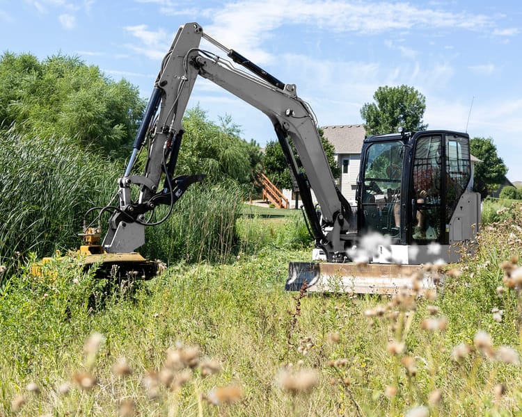 EXCAVATOR ROTARY MOWERS Image