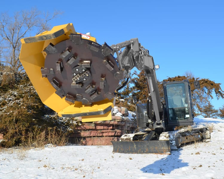 EXCAVATOR FORESTRY DISC MULCHER Image