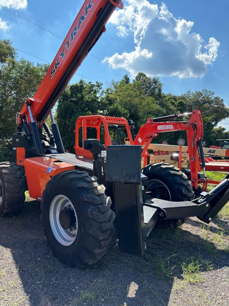 SKY TRAK 10054 0101FA000866 - Parish Tractor