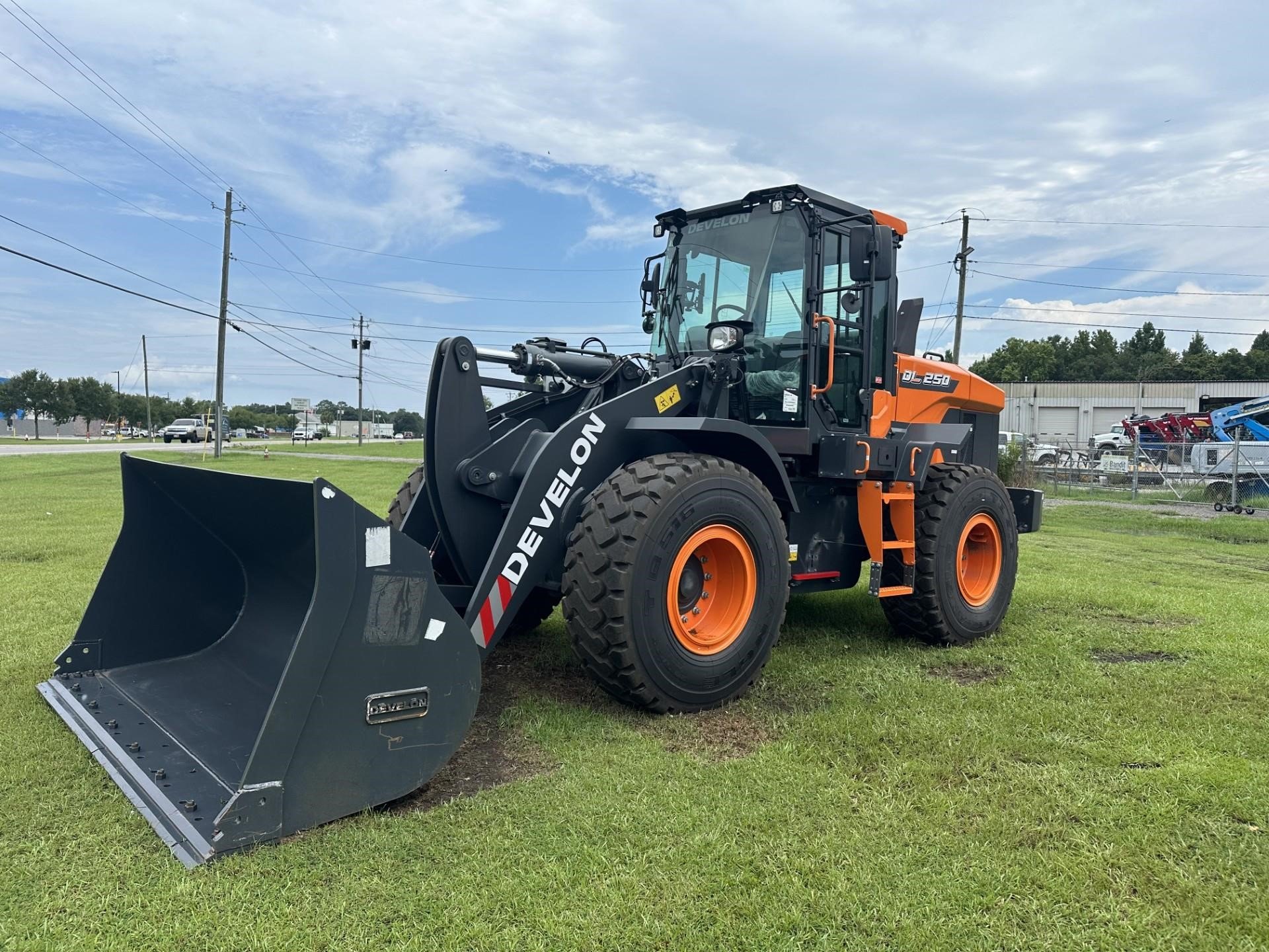 KAWASAKI 60Z V BH - Parish Tractor